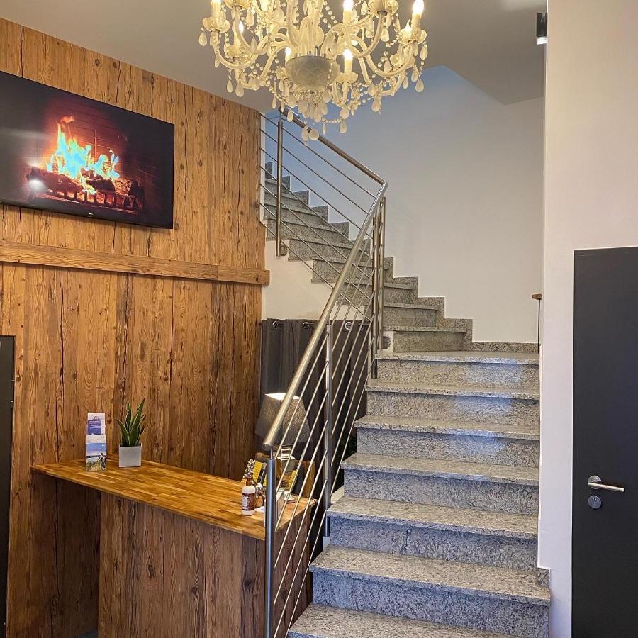 Hotel Waitzingers Landsberg am Lech Buitenkant foto