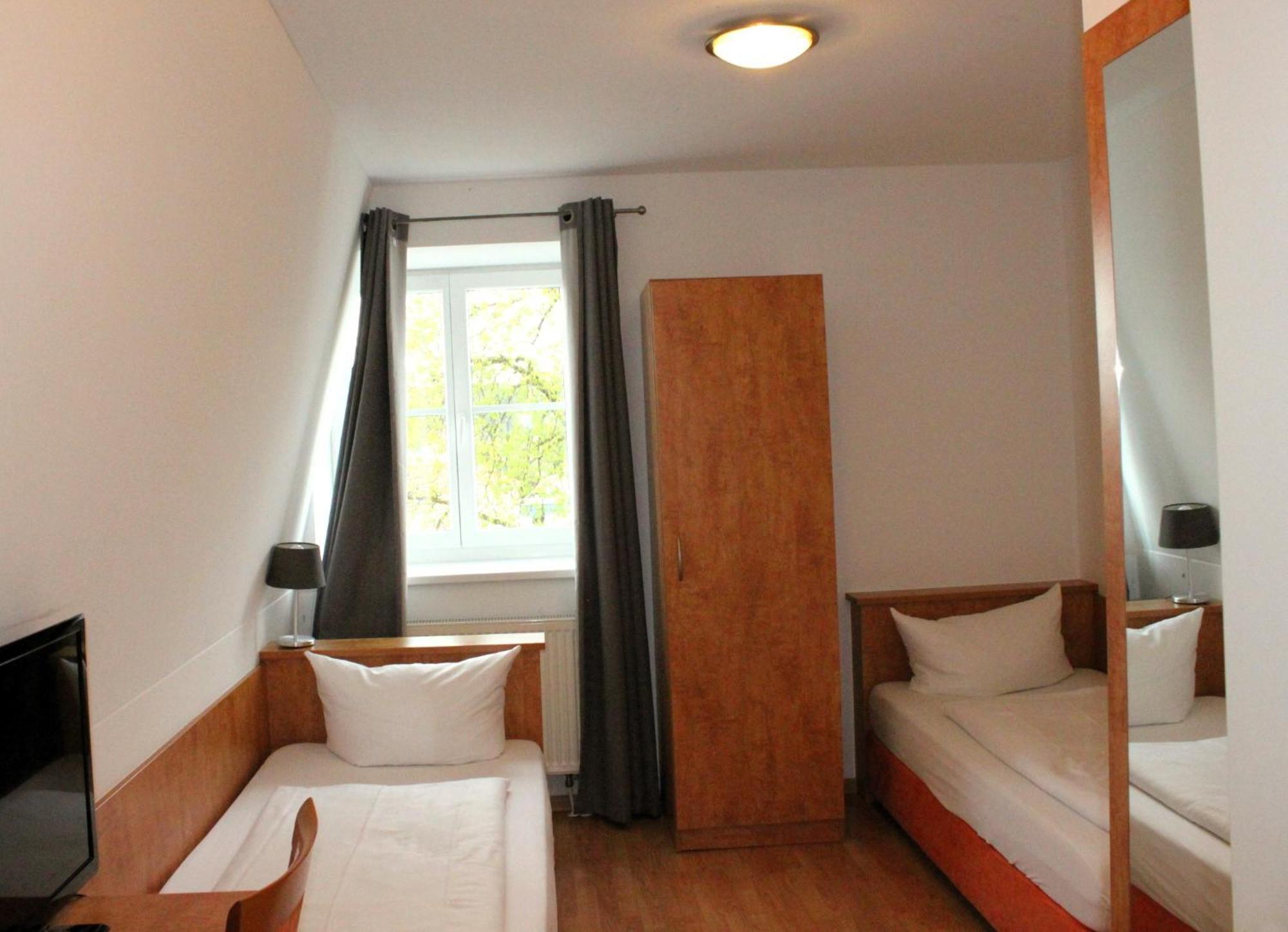 Hotel Waitzingers Landsberg am Lech Buitenkant foto